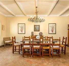 8 Bedroom Villa with Pool near Certaldo, Tuscany, Sleeps 14 - 15